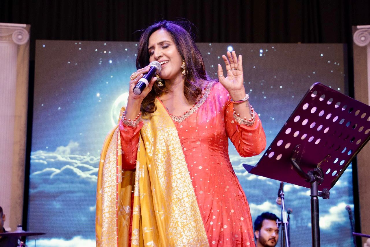 मोहम्मद रफ़ी की 100वीं जयंती के उपलक्ष्य में संगीत प्रेमियों के लिए संगीत कार्यक्रम “साज़ और आवाज़” का आयोजन किया गया