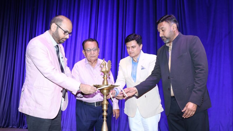 ग्रोब्रो ने अहमदाबाद में शैक्षणिक उद्देश्यों के लिए भारत की पहली AI Debate प्रस्तुत की