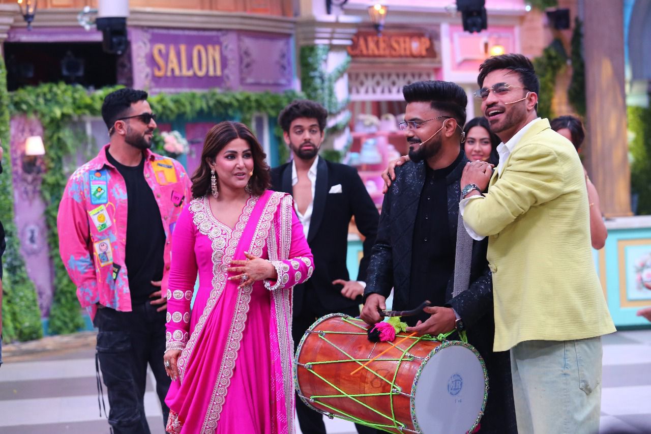 ‘लाफ्टर शेफ्स अनलिमिटेड एंटरटेनमेंट’ में हिना खान ने ‘पहली रसोई’ के लिए बनाई जलेबियाँ