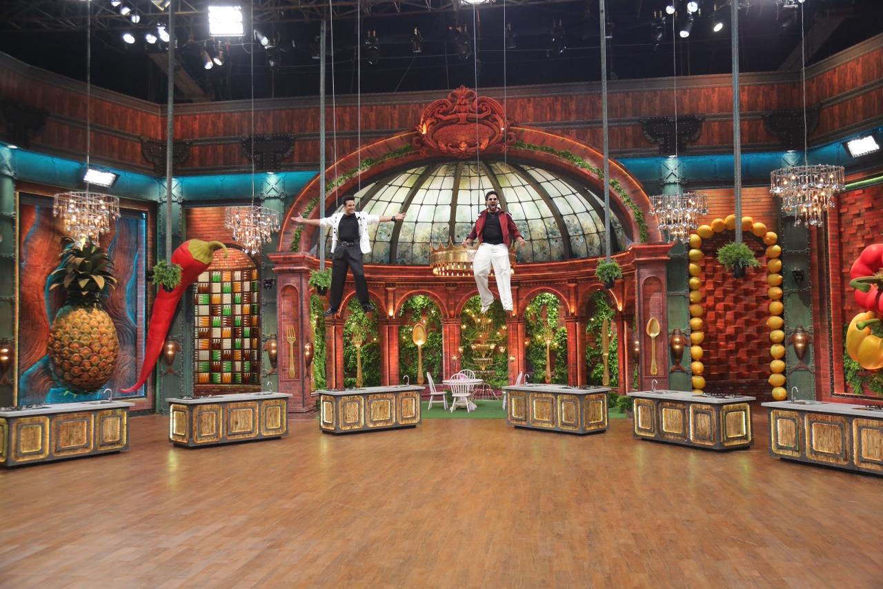 ओमंग कुमारबी ने कलर्स के ‘लॉफ्टर शेफ्स सीजन 3’ के लिए अपने कल्पनाशील सेट डिज़ाइन से रचा शानदार दृश्य संसार