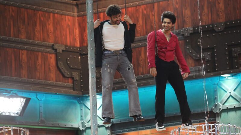 शो में अपनी हीरो जैसी एंट्री पर अभिषेक कुमार ने कहा— “हमने सोचा था एकदम फ़िल्मी एंट्री करेंगे हार्नेस से… लेकिन लाफ्टर शेफ्स की टीम के कुछ और ही प्लान थे”