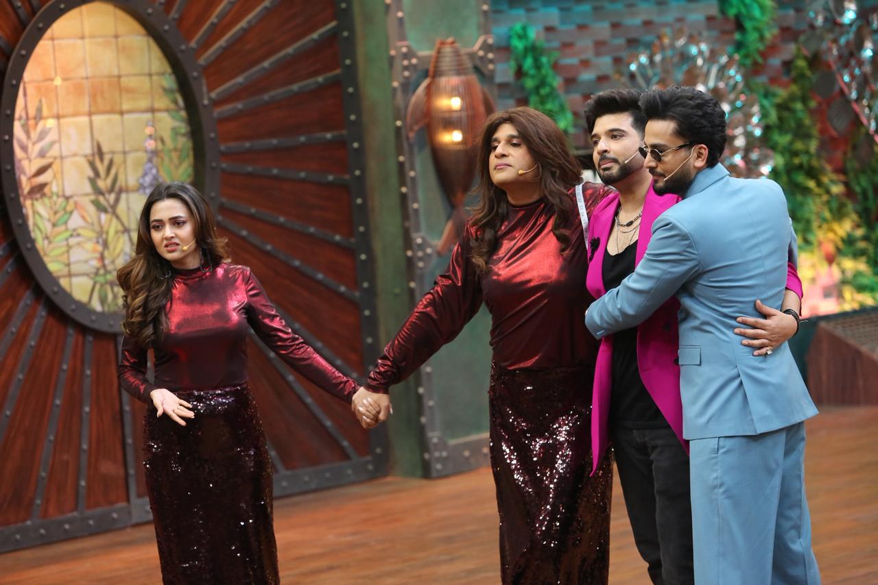 कलर्स के ‘लाफ्टर शेफ्स अनलिमिटेड एंटरटेनमेंट’ में कृष्णा अभिषेक का  तेजस्वी प्रकाश में मजेदार ट्रांसफॉर्मेशन देखने को मिला