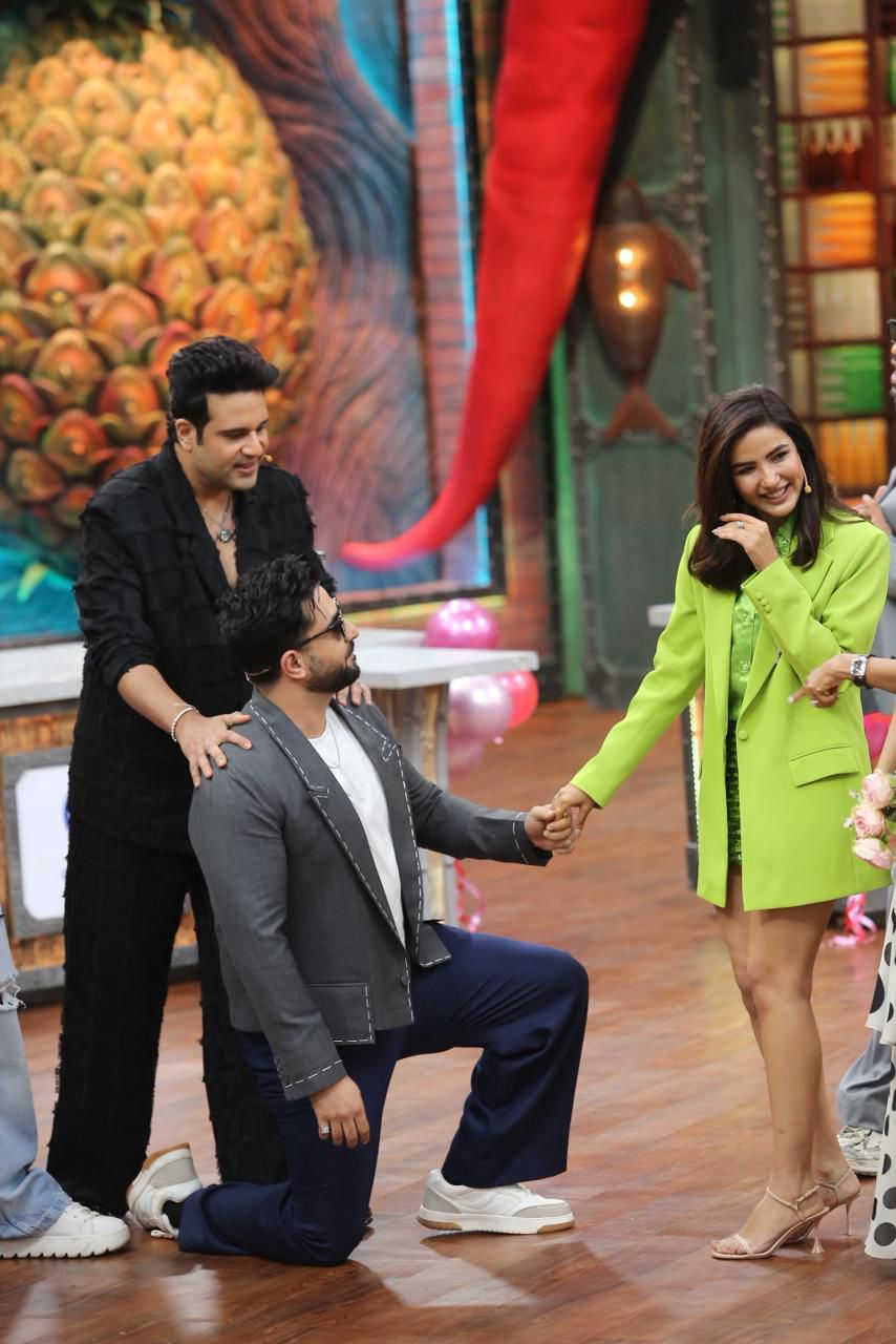 जैस्मिन भसीन ने वेलेंटाइन डे स्पेशल एपिसोड में कलर्स के ‘लाफ्टर शेफ्स अनलिमिटेड एंटरटेनमेंट’ पर अपने बॉयफ्रेंड अली गोनी को सरप्राइज दिया