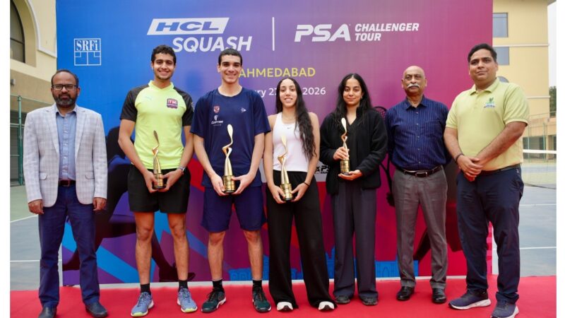 अहमदाबाद में एचसीएल स्क्वैश पी.एस.ए चैलेंजर इंडियन टूर के विजेता मिस्र के खिलाड़ी फरीदा वालिद और सैफ रिफाई रहे