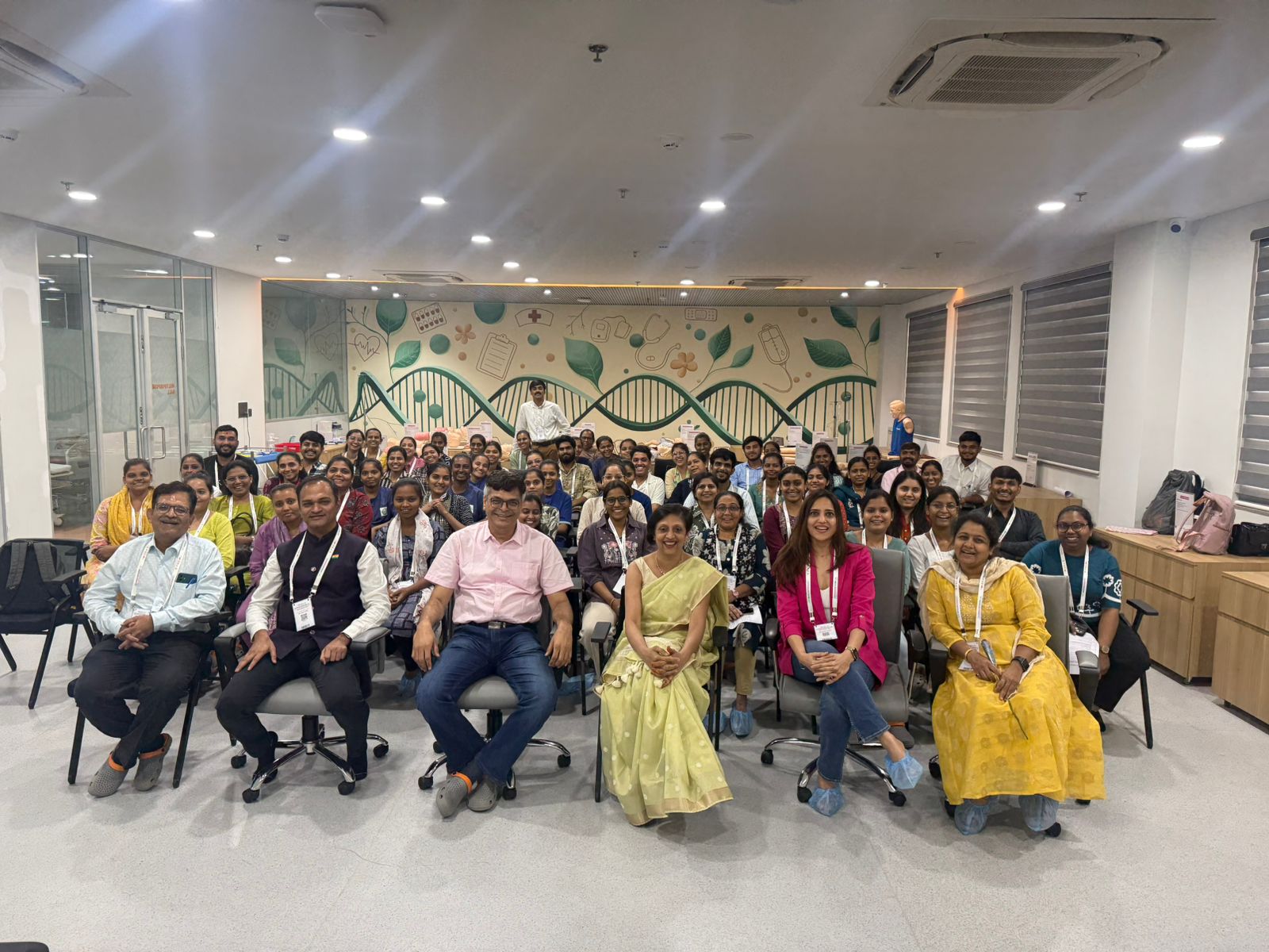 गुजरात में पहली बार ECMO सिमुलेशन ट्रेनिंग के साथ GUJPEDICRITICON 2.0 कॉन्फ्रेंस; 250 से अधिक बाल रोग विशेषज्ञों की उपस्थिति