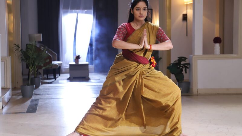 भारतीय टेलीविजन की चहेती बहू बनी ‘देश की बेटी’, कलर्स का ‘मंगल लक्ष्मी’ पहुँचा 700 एपिसोड्स के सफर तक