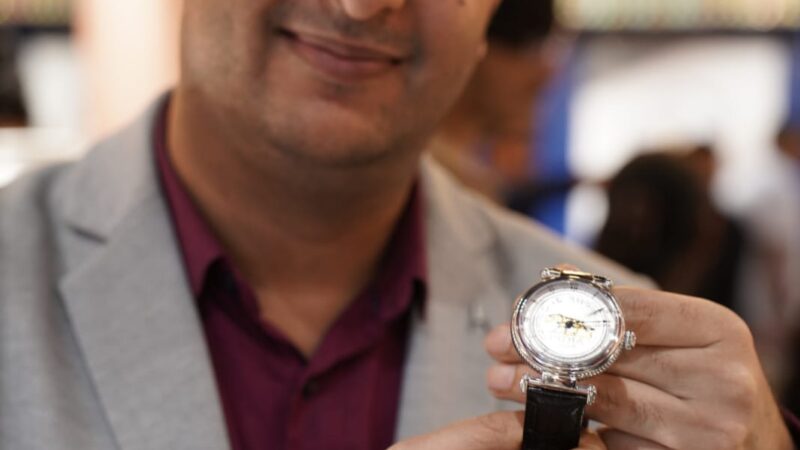 वीआर मॉल में खुला गौरव मेहता का सूरत का पहला स्टोर