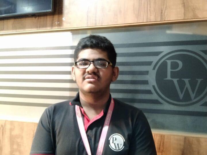 फिज़िक्सवाला (पीडब्ल्यू) ने नीट 2026 में छात्रों के शानदार प्रदर्शन का जश्न मनाया