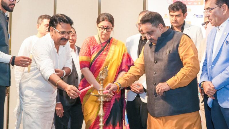 अजमेरा फैशन लिमिटेड ने ‘भारतीय व्यापार महोत्सव 2026’ के सूरत लॉन्च में किया सूरत के कपड़ा उद्योग का नेतृत्व