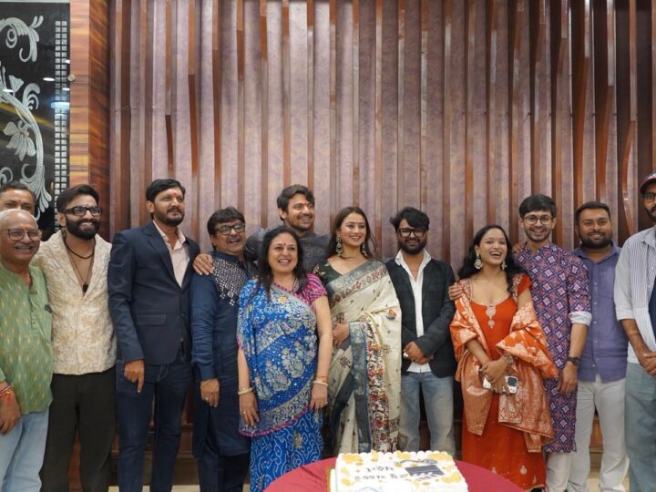 केतुदादा एंटरटेनमेंट की नई गुजराती कॉमेडी फिल्म ‘रफूचक्कर’ का अहमदाबाद में भव्य मुहूर्त संपन्न