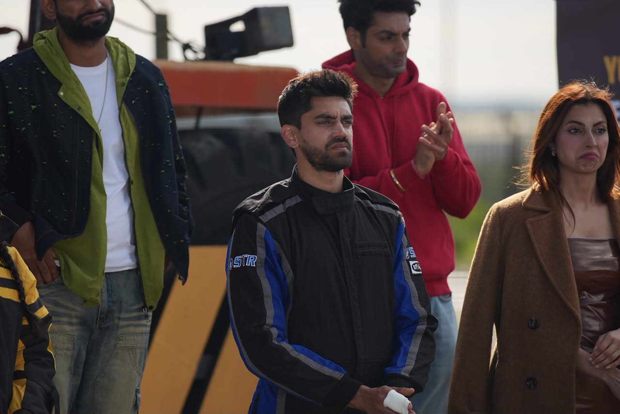 कलर्स का ‘खतरों के खिलाड़ी’ फिनाले की ओर बढ़ रहा है! कौन बनेगा पहला फाइनलिस्ट और किसका सफर यहीं थमेगा?
